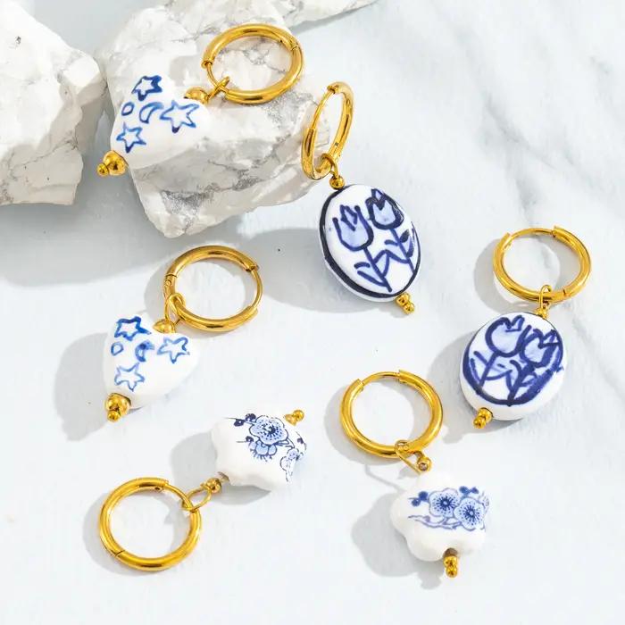 Boucles d'oreilles en céramique bleue hypoallergénique acier inoxydable forme cœur pour femmes occasions spéciales et tous les jours