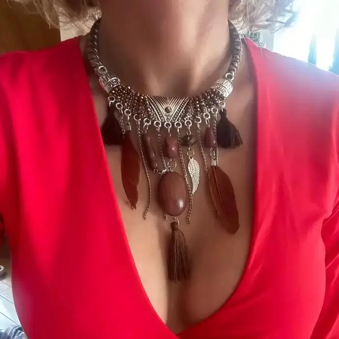 Collier ethnique Vintage Chic avec pendentif en plumes Turquoise pour femmes, colliers en corde bohème de la tribu indienne, bijoux, accessoires de fête