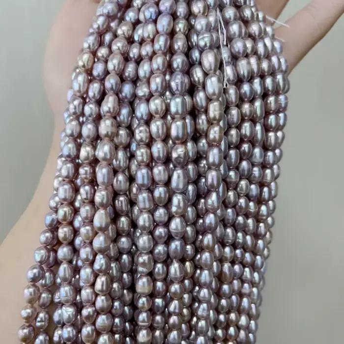 Perle d'eau douce naturelle de riz violet poli