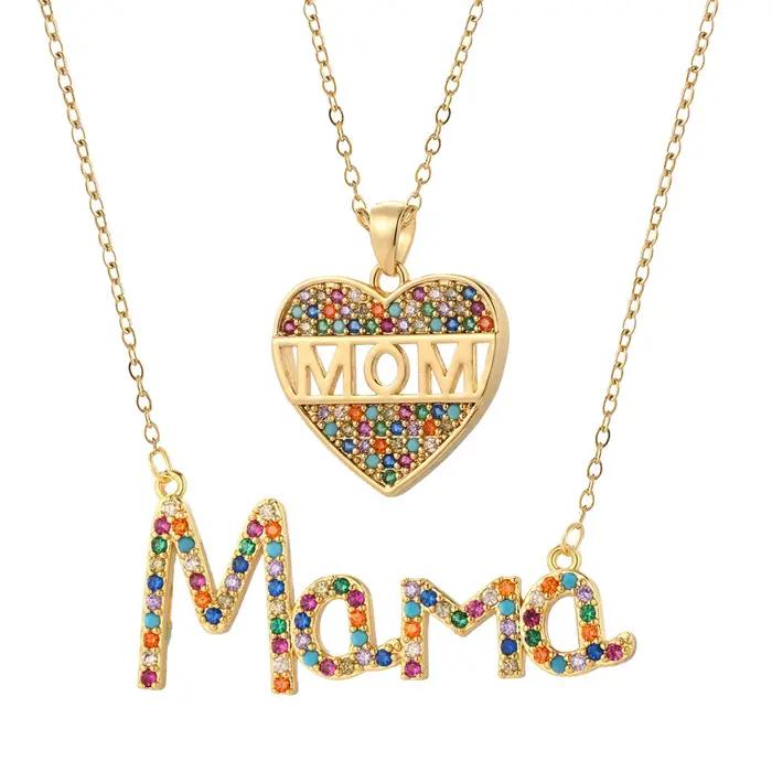 Collier en forme de cœur et de lettre pour femme