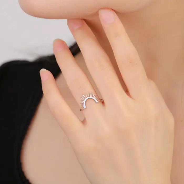 Skyrim – bague solaire demi-cercle pour femmes