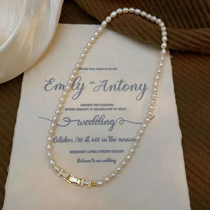 Collier en perles d'eau douce 100% naturelles de haute qualité