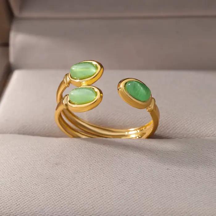 Bague en pierre verte pour femmes