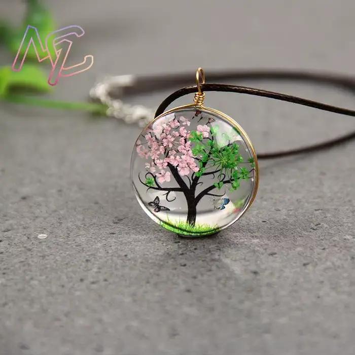 Collier pendentif arbre de vie en cristal