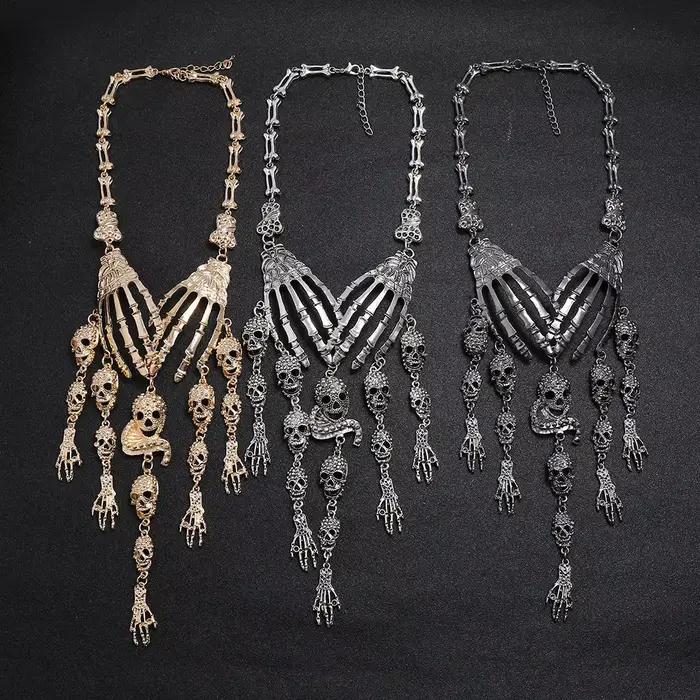 2025 nouveau collier cheval bijoux Halloween accessoires exagération squelette clavicule chaîne fête performance pendentifs colliers