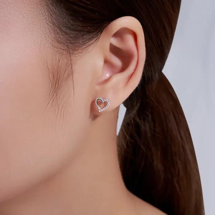 Boucles d'oreilles LinkerLove en forme de cœur pour femmes