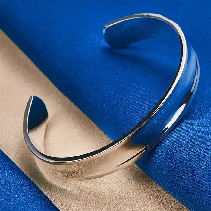 Charmant bracelet ouvert large et brillant en argent sterling 925 de 12 mm pour femmes