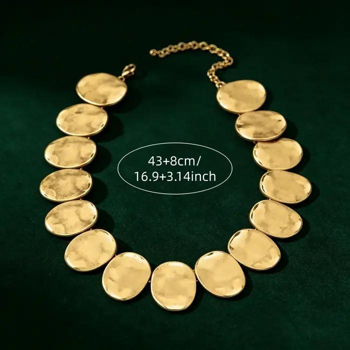 Collier plaqué or avec pendentif disque rond en alliage de zinc durable pour femmes style vintage chic grandes occasions à offrir