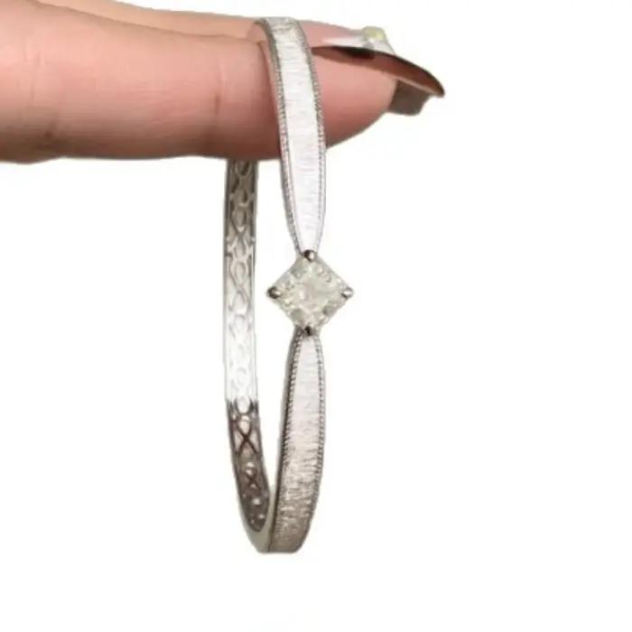 Bracelet de luxe léger rétro haut de gamme minimaliste princesse carré diamant