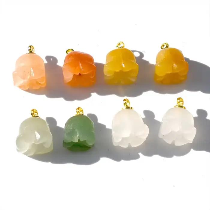 Pierre naturelle sculptée fleur bourgeon jaune Jade fil d'or cloche orchidée Han blanc Jade bijoux à bricoler soi-même accessoires perles en vrac