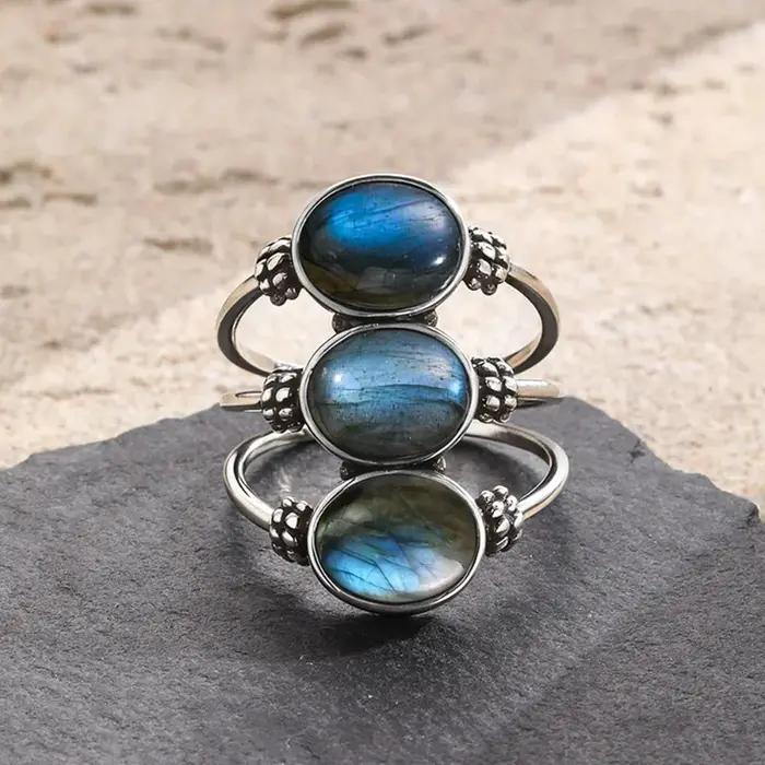Bague Vintage en Argent Sterling 925 Sertie de Labradorite Naturelle Ovale Idéale pour Femmes Occasions Spéciales