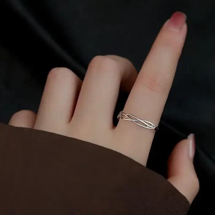 Bagues réglables géométriques en forme de croix couleur argent pour femmes