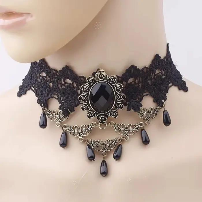 Collier gothique victorien en dentelle noire avec pendentif cristal pour femmes et filles occasions spéciales soirée festive