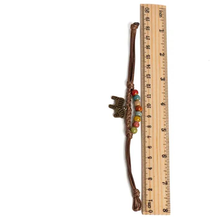 Bracelet perlé en céramique coloré avec breloque cheval