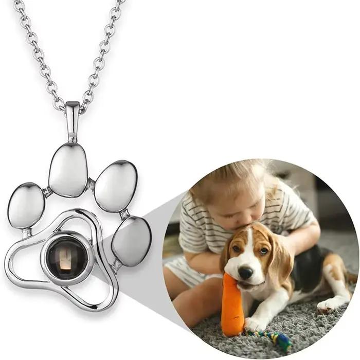 Collier de projection photo personnalisé « Je t'aime » en 100 langues, pendentif patte de chien commémoratif, collier patte de chien avec photo personnalisée