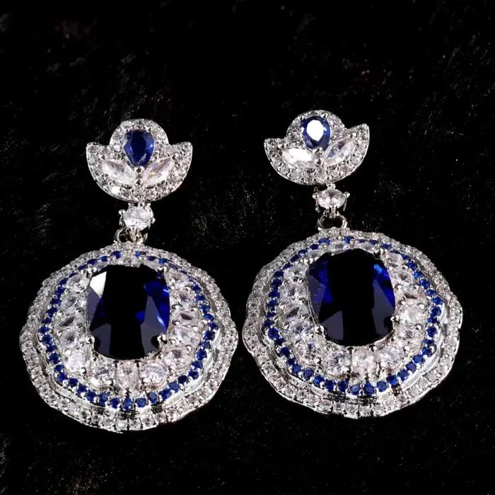 Boucles d'oreilles de luxe en saphir bleu