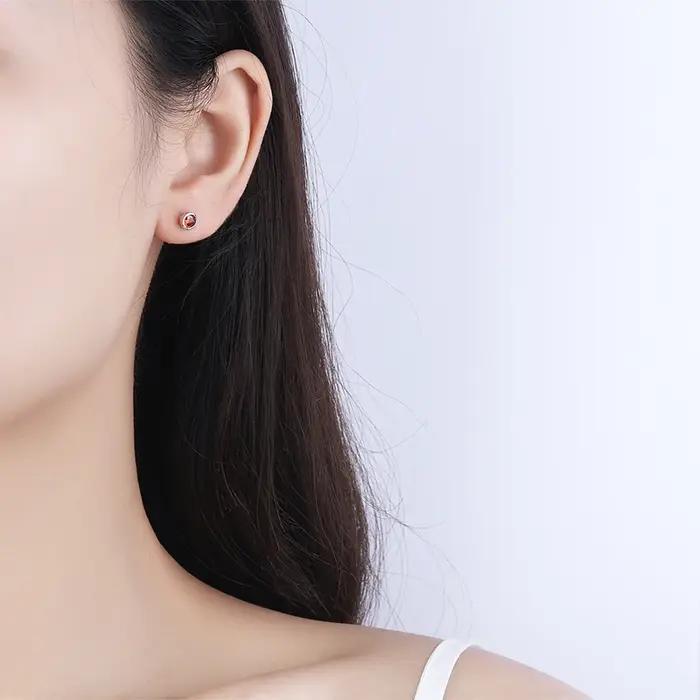 Boucles d'Oreilles Rondes en Diamant pour Femme