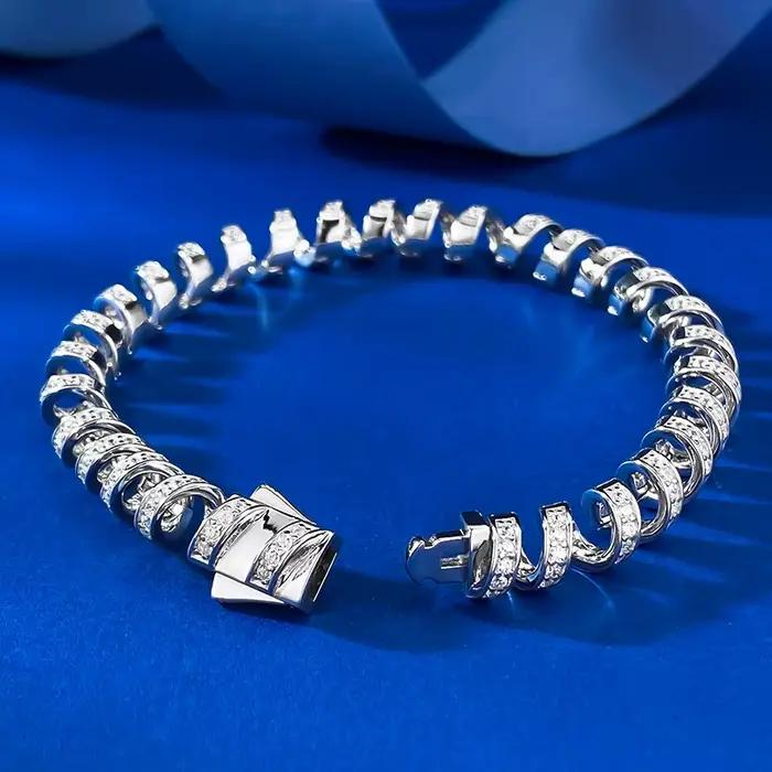 Bracelet fil téléphonique en argent sterling étincelant : design enroulé clouté de diamants