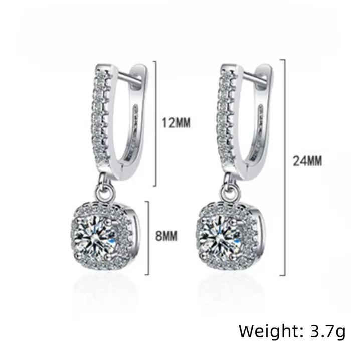 Boucles d'oreilles Huggie en Moissanite 2CT pour femmes, diamant créé en laboratoire, en argent Sterling 925, cerceau délicat, bijoux fins