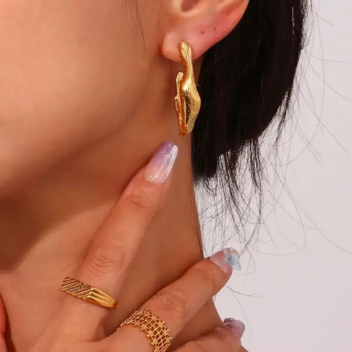 Boucles d'oreilles rétro en acier inoxydable doré style ethnique pour femmes occasions spéciales