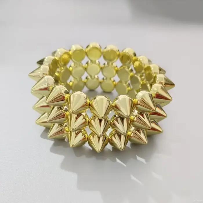 Bracelet punk Y2K vintage à triple rangée de clous