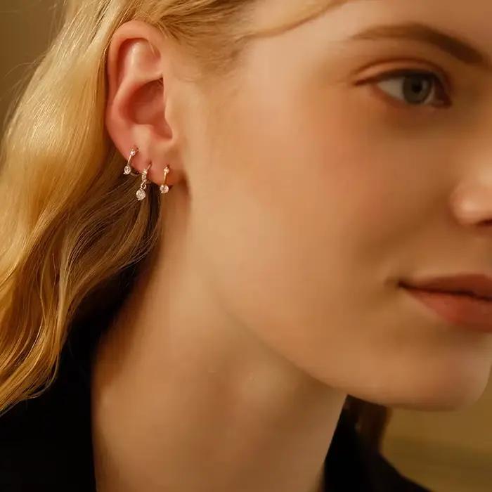 Boucles d'oreilles en argent Sterling 925, exquise, Petite, Simple, Style Unique, élégant, à la mode, léger, luxueux, accessoires d'oreille pour femmes