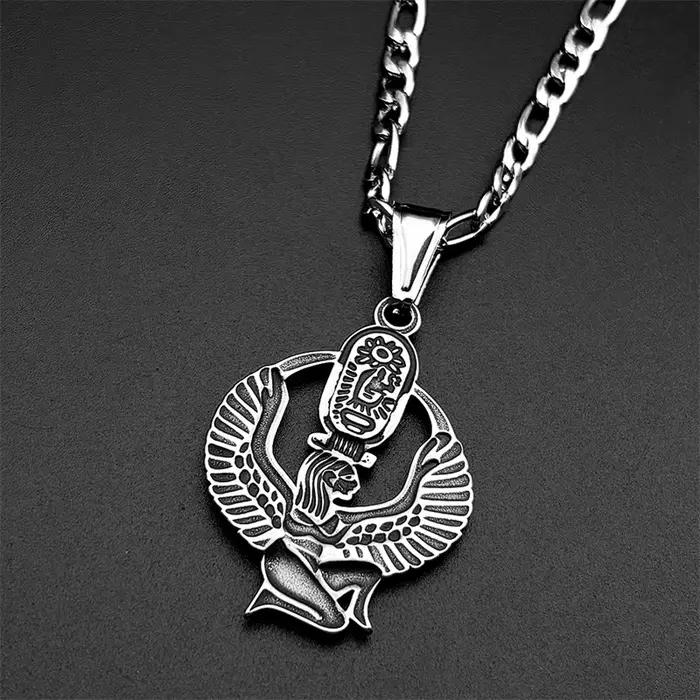Collier Isis Déesse de la Vie en Acier Inoxydable avec Cartouche Mystère pour Hommes et Femmes Occasions Spéciales