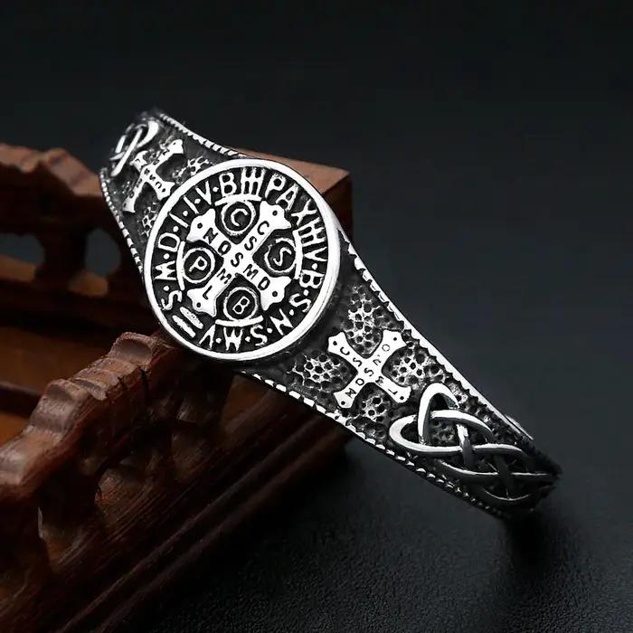 Bracelet Amulette Religieuse Vintage Saint Benoît CSPB en Acier Inoxydable avec Croix Celtique pour Hommes
