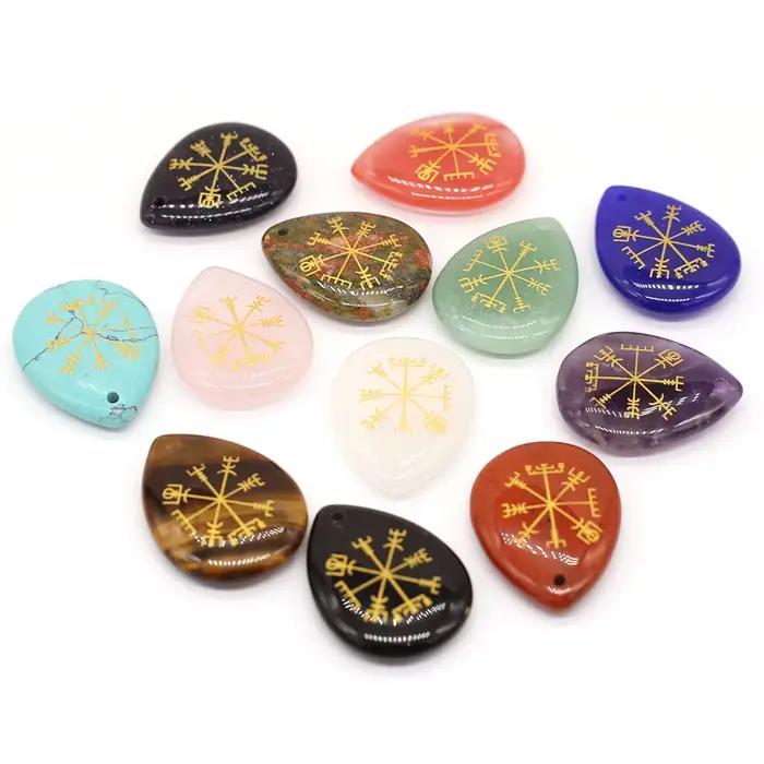 Reiki – pierres précieuses naturelles en forme de goutte