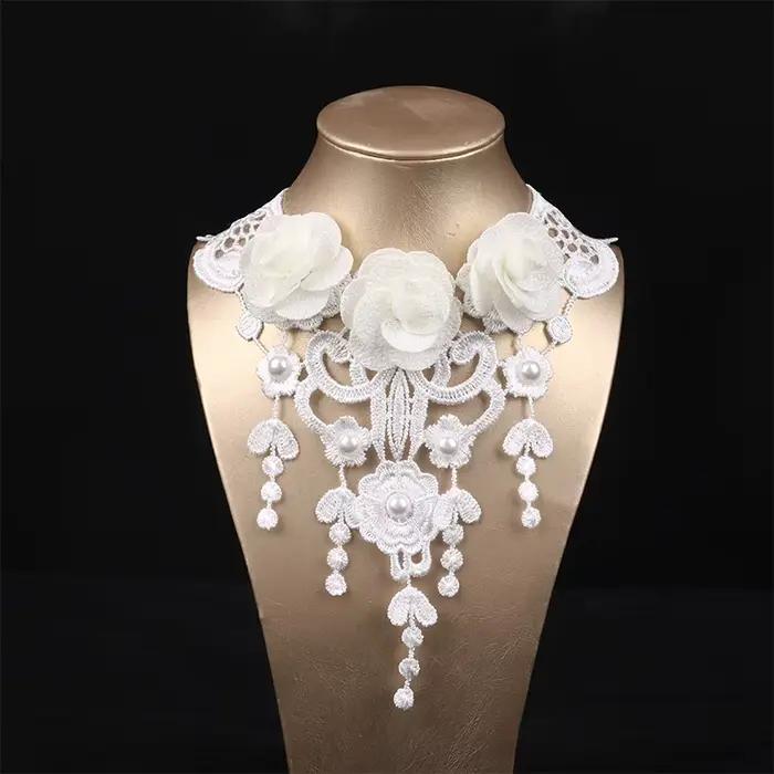Tour de cou en dentelle de tatouage gothique classique vintage pour femme, pendentif en cristal noir, breloque, colliers de la présidence, bijoux Boho, cadeau de Noël