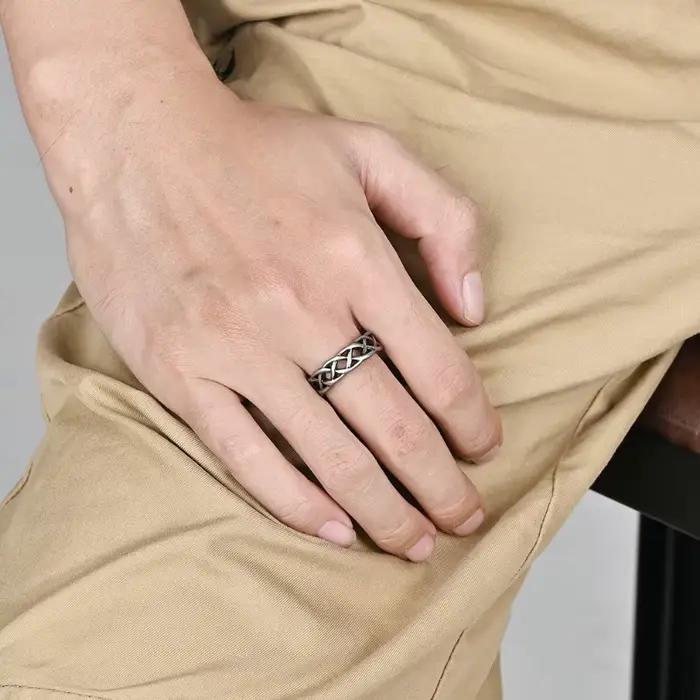 Anneaux à nœud tissé éternel en acier inoxydable pour hommes et femmes