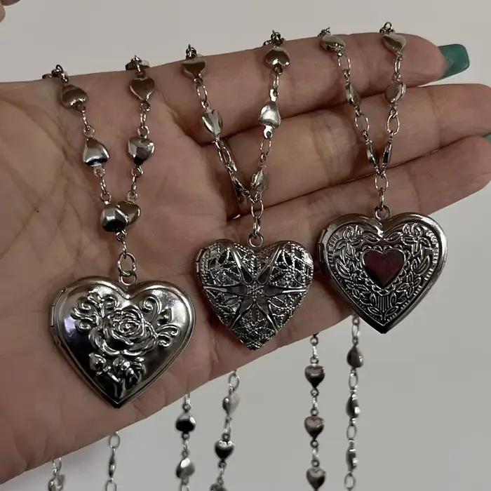 Collier pendentif cadre médaillon photo coeur romantique pour femme