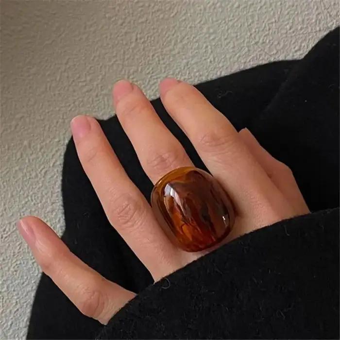 Bague géométrique large visage épais pour femmes, Vintage, grandes bagues en résine, bijoux Punk exa