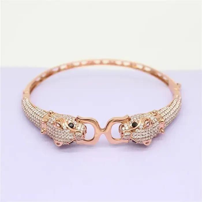 Bracelet tête de léopard plaqué or violet 14K