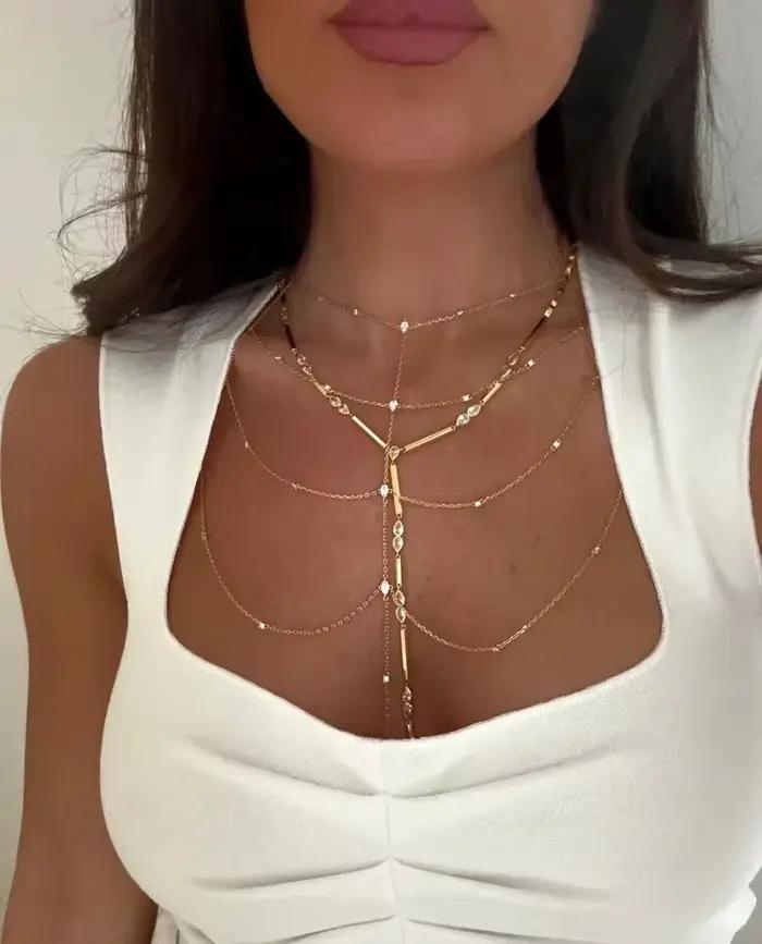 Nouvelle Collection 2025 – Bijoux Femme Tendance : Chaîne de Corps Ajustable avec Pendentifs Géométriques et Strass Scintillants 5A