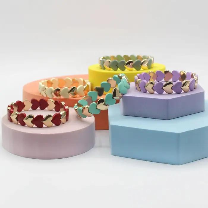 Bracelet élastique aux motifs coeurs et vagues hawaïennes pour femmes, bijou romantique et moderne à offrir pour toutes les occasions