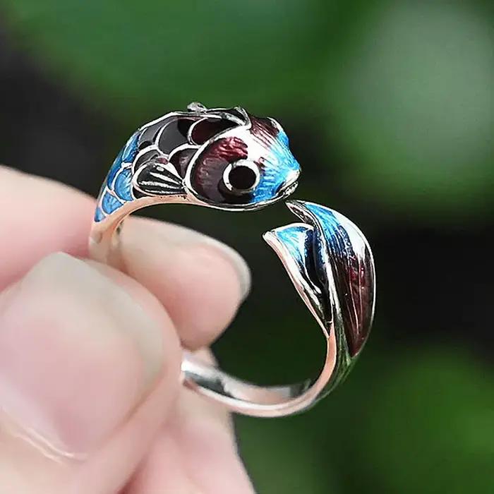 Bague en forme de poisson Koi en émail bleu et argent réglable élégante pour femmes occasions spéciales anniversaire mariage cadeau de fête