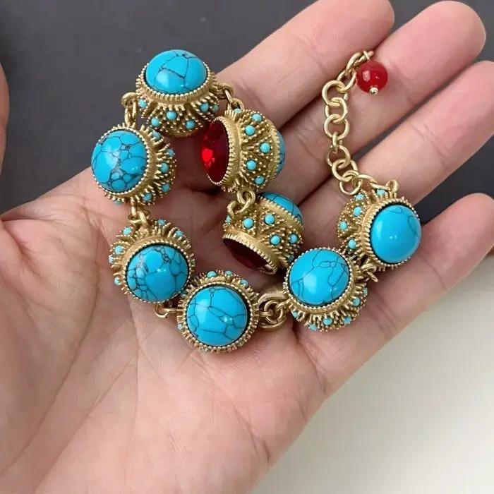 Bracelet Bohème Rétro Turquoise & Rubis Style Palais Luxe Vintage Chaîne de Main pour Femme