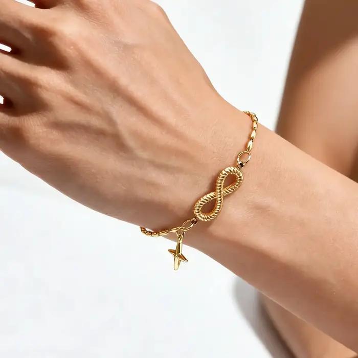 Bracelet simple avec symbole d'étoile infinie pour femmes