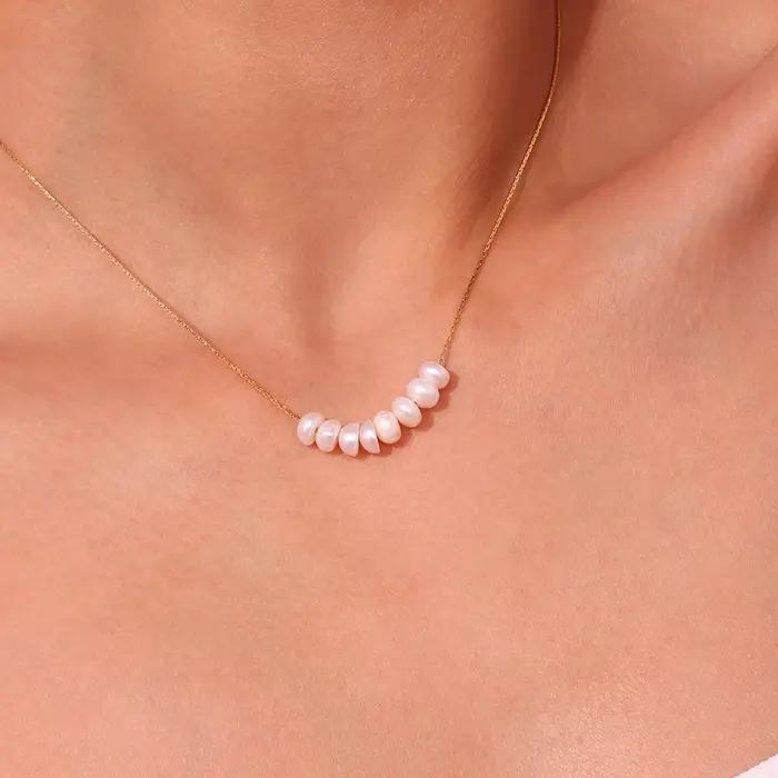 Collier avec perles d'eau douce La.Muses en acier inoxydable pour femmes élégantes occasions spéciales romantique minimaliste