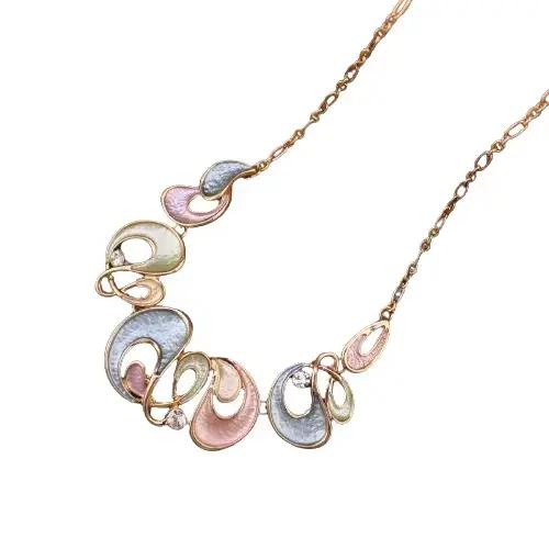 Nouveau collier fleur émaillée creuse en alliage