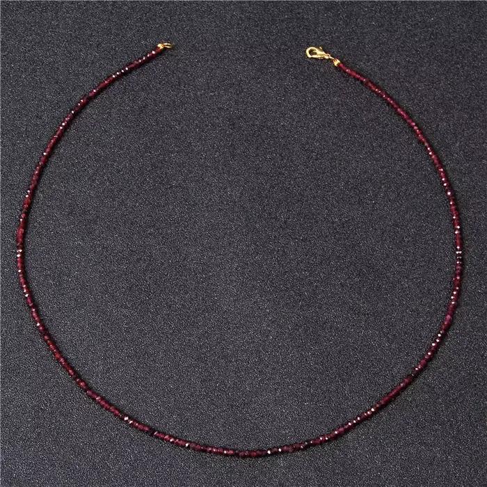 Collier perlé en pierre naturelle