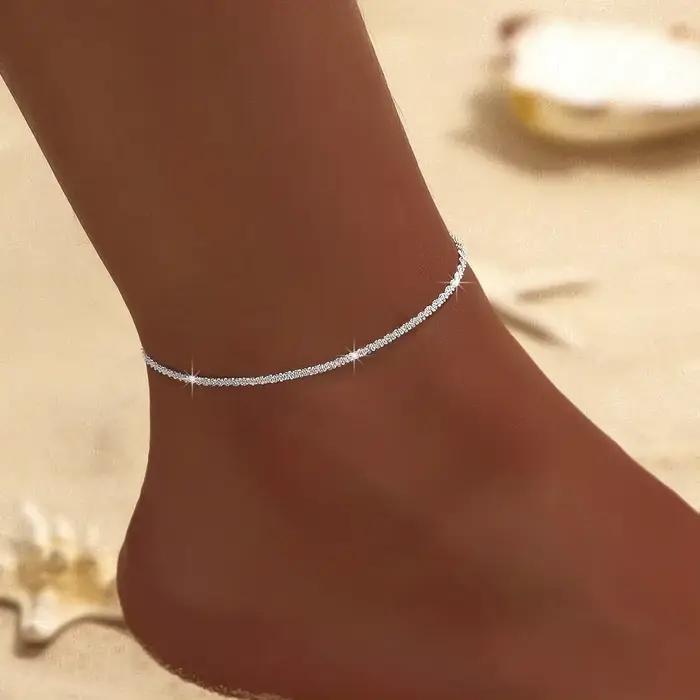 Bracelet de cheville Simple et brillant pour femmes, pendentif croix, couleur argent, bijoux élégants, Bracelet de plage, cadeaux sur pied
