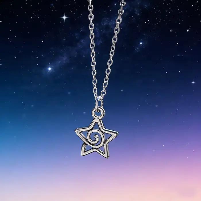Collier pendentif étoile tourbillon en argent Y2K