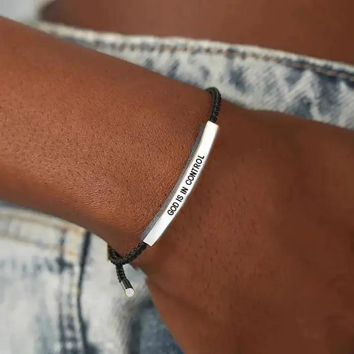 Bracelet inspirant réglable en acier inoxydable