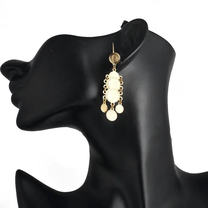Boucles d'oreilles indiennes en or 24 carats design géométrique pour femmes bijoux de luxe à offrir pour occasions spéciales