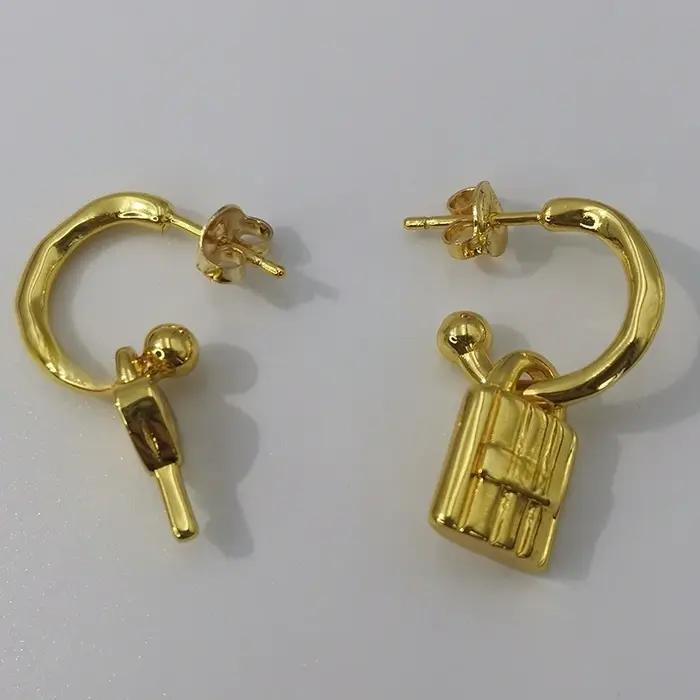 Boucles d'oreilles décontractées et tendance pour l'été