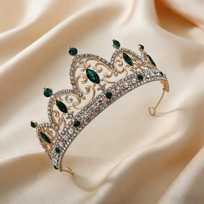 Diadème Royal Baroque Élégant en Cristal, Couronne Tonifiée avec Pierres Précieuses Scintillantes, Transparent et Parfait pour Mariages, Concours de Beauté, Bals de Promo et Tenues d'Occasions Spécial