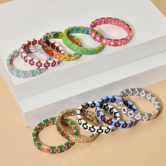 Bracelet à breloques en métal avec motifs géométriques colorés pour femmes et hommes, ajustable, pour diverses occasions et styles