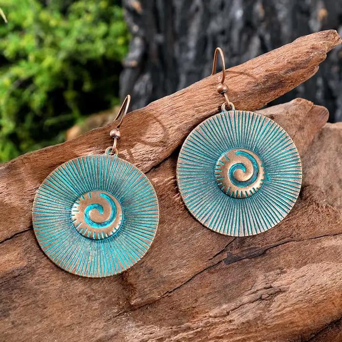 Ensemble de bijoux de style bohème pour les vacances : Collier et boucles d'oreilles spirales vintag